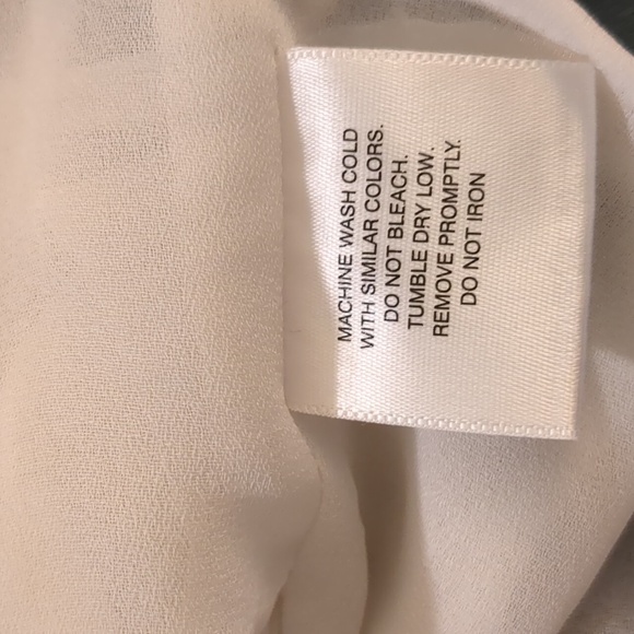 Attention white lined dressy tank size S - Picture 10 of 10